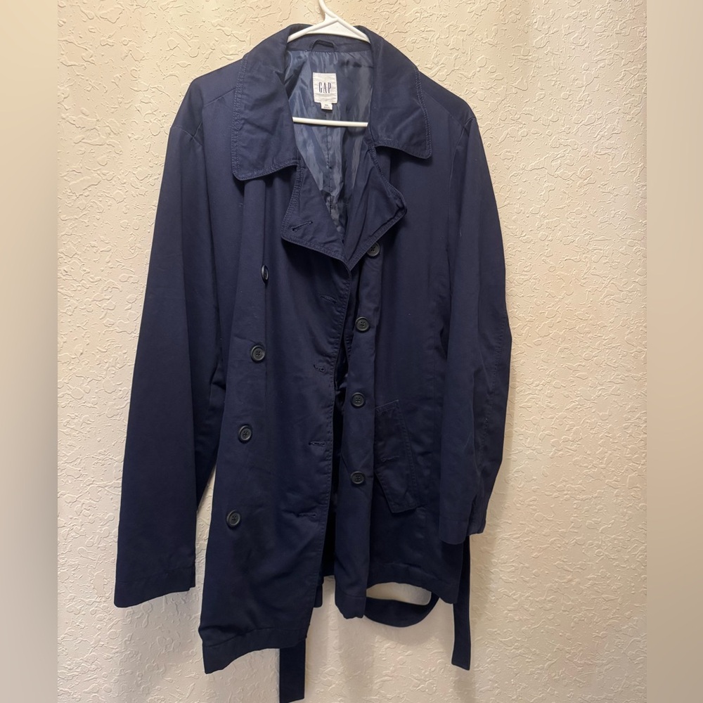 NWOT. XL ABOVE KNEE TRENCY. Navy blue
